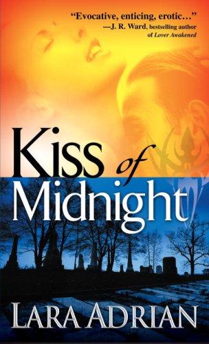 Cover of Kiss of Midnight (Midnight Breed,  #1)